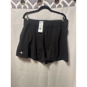 NWT Adidas Woman Go To Pleated Shorts Golf Style Size Large Black